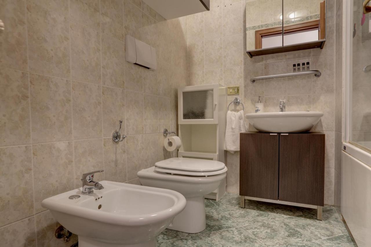 Colosseo Apt Mecenate 77 - Home And More Roma Dış mekan fotoğraf